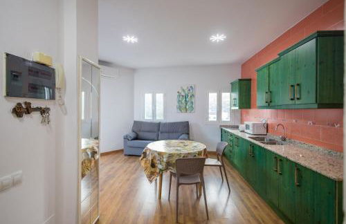 Balcon de la Mina Suites - AirCon and Terrace with views - Foto 10