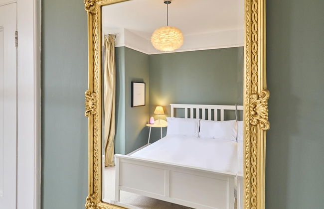 Host Stay Roper Road Villa - Photo 2