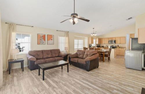 Beautiful 55 Bedroom Home!!! - Foto 22