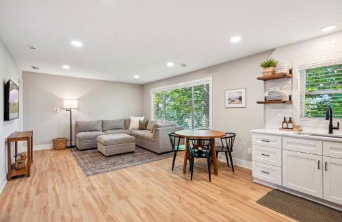 Waterfront Maple Lake Cabins with Private Beach! - Foto 30