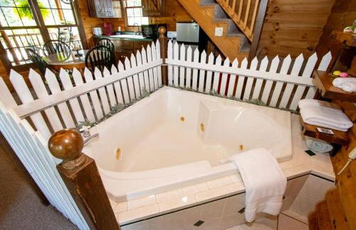 Honey Bear Cabin - Photo 5