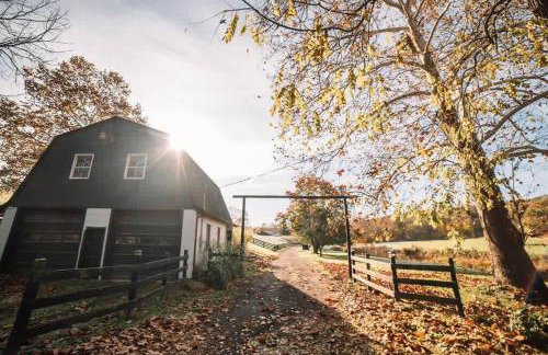 Majestic Home in Hocking wPool Jacuzzi Basketball - Foto 36