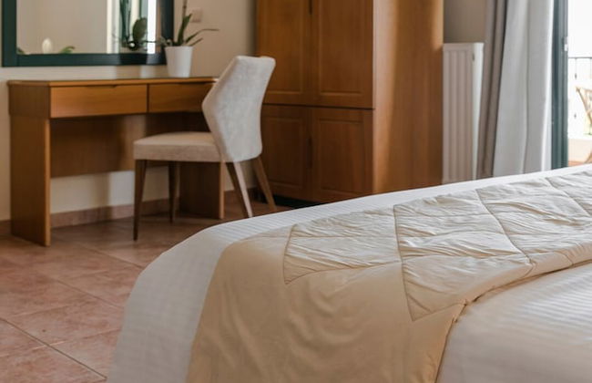 Griffon Kymi Hotel previously known as Valledi Village - Foto 29