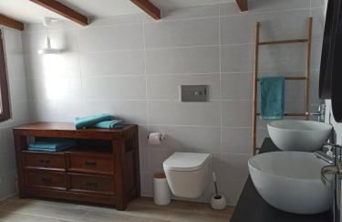 Beautiful chalet with wifi and free parking - Foto 11