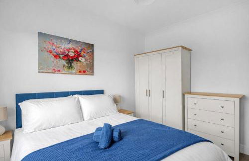 3BR Home for 6 in Rainham, Parking & Wi-Fi - Foto 8