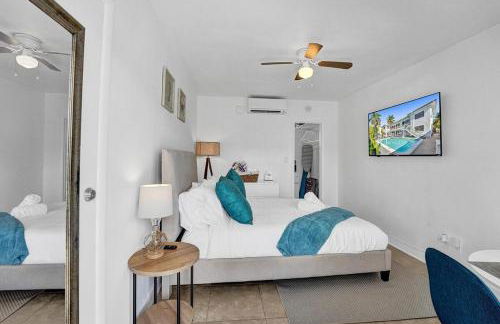 Lovely 1- Bedroom Rental Unit With Pool - Foto 89