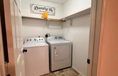 Work Play Stay Pet-friendly With Foosball - Foto 30