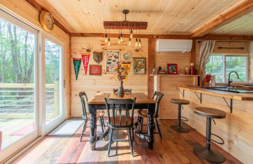 Cabin w Hot tub, 24 acres, 30 min to Gore, MtnView - Foto 14