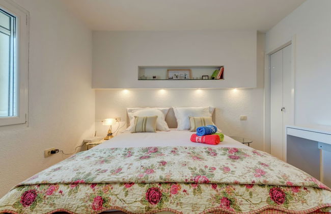 Apartment in Arbanija With Terrace - Foto 5