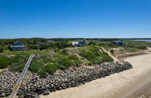 Unique waterfront home with stunning views - Foto 42