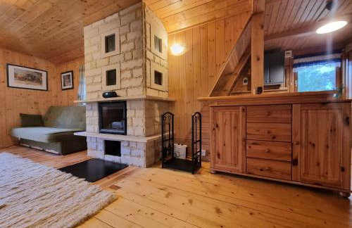 Chatka Baby Jagi - Domek z balią i kominkiem w lesie pośród jezior - Foto 21