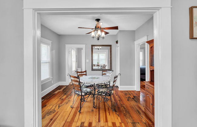 Charming 2br Hot Tub Getaway 2 Bedroom Home - Foto 19