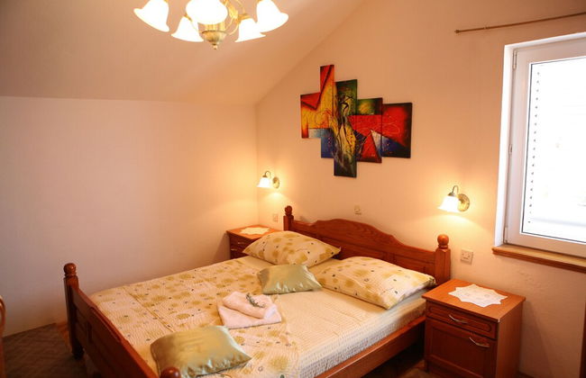 Sea front stone house - Photo 7