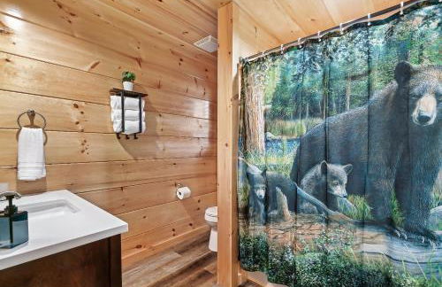 Mountains r Calling, Cozy Hideaway, King Beds, Hot-Tub, Arcade, EV Ready - Foto 45