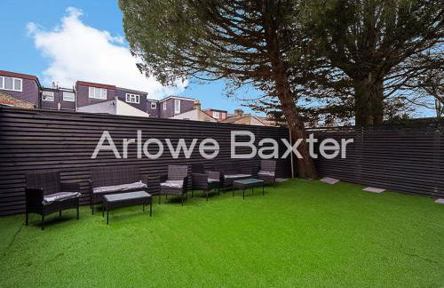 Leyton Guest Rooms - Rooms and Amenities - Foto 14