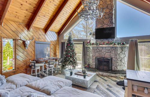Lake Arrowhead Cabin with Hot Tub and Mountain Views! - Foto 4