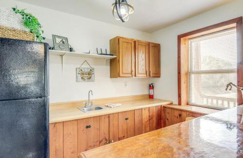 Waterfront Dandridge Cabin, 24 Mi to Pigeon Forge! - Photo 22