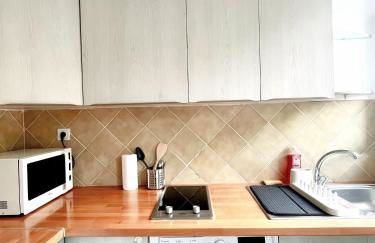 Stylish 2 Bedrooms near Metro 1 King bed & quiet retreat - Foto 9