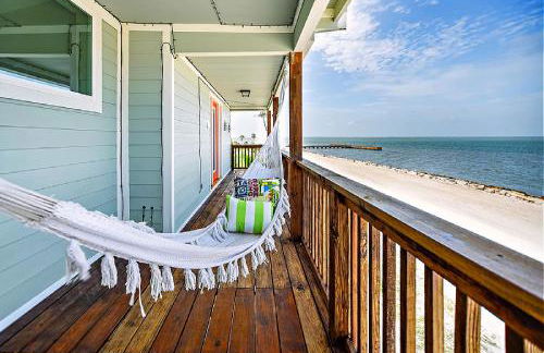 Bay Front Home with Spectacular Sunrise Views - Foto 2