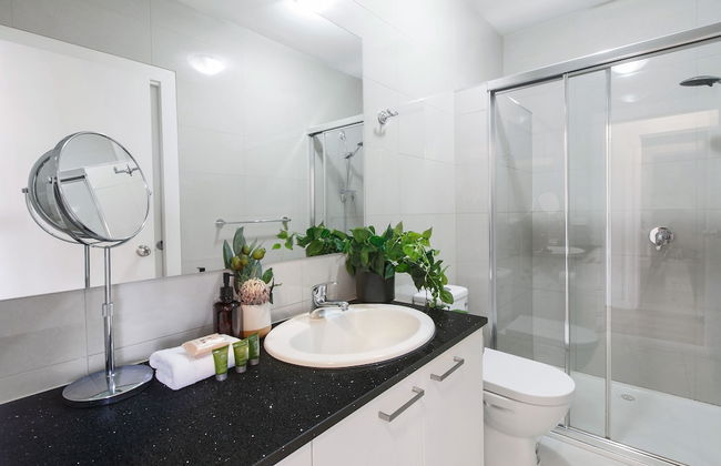 Heart of Highett Apartment by Ready Set Host - Foto 20