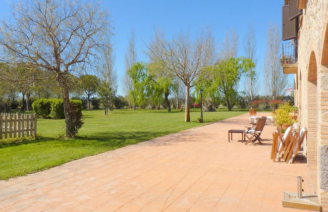 Large Farmhouse with Private Pool & Large Garden near Beach - Foto 9