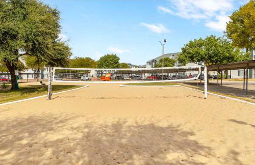 Comfortable Stay Near UT and Downtown Austin - Foto 32