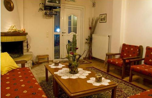 To Spiti tis Pareas - Foto 16