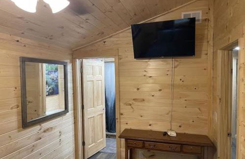 Creekside 3 bedroom 2 bath cabin on private creek - Foto 16