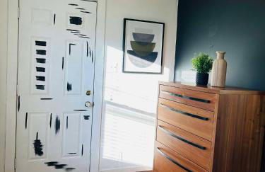 Trendy and modern apartment at rice village - Foto 13