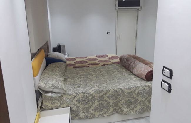 Lovely 2-bedroom Apartment in Miami/alexandria - Photo 1