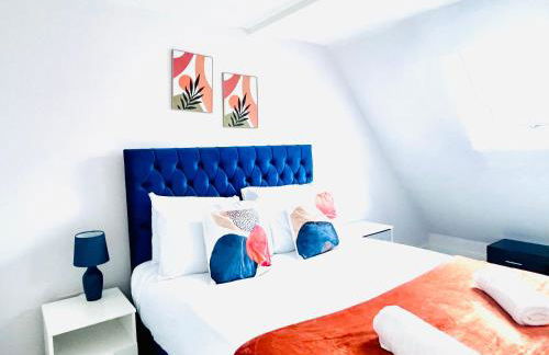 Stunning Five Bedroom Holiday Home in Chartham Canterbury with Hot Tub - Foto 1