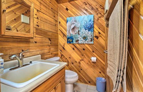 Pet-Friendly Canton Cabin with Porch and Grill! - Foto 24