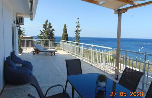 Waterfront Penthouse - Photo 22