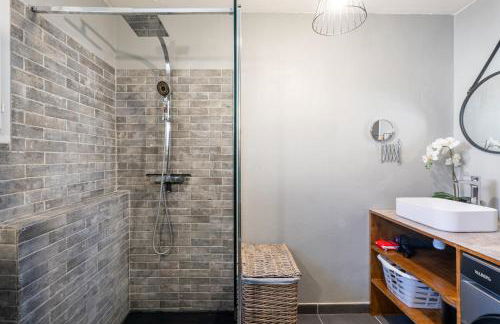 Charming 2-room apartment in Lavandou, terrace, parking, air conditioning - Foto 15