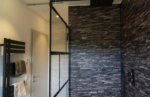 Komfort-Fewo mit Infrarotsauna & WLAN nahe Sorpesee - Haus am Krähenbach - Steinert - Photo 17