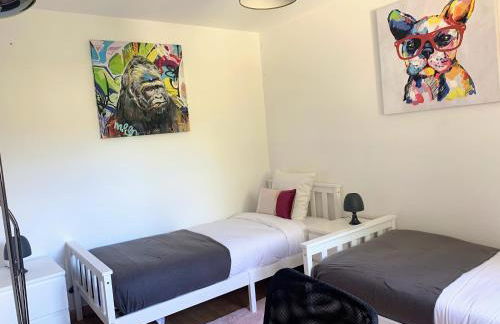 COQUELICOT - Spacieuse maison 172m2 - 4 chambres - Parking Privé & Wifi Gratuit - Foto 13