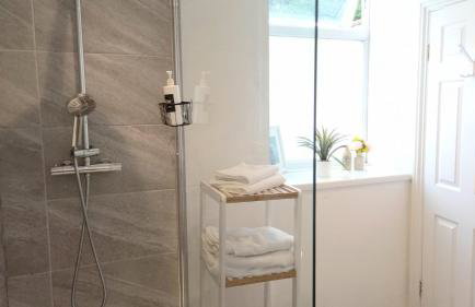 Mabon House near Zip World Tower and Bike Park Wales - Foto 26