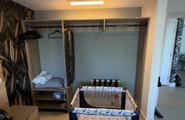 Stunning Lux 2 Bed 2 Bath with Panoramic View from Balcony - Foto 74