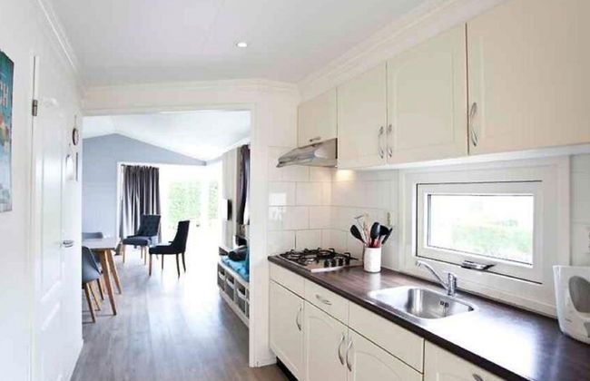 3 bedroom House in Breskens with swimming pool and terrace - Photo 6