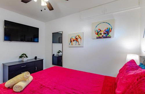 Brew City Game Room Fenced Yard 2 king beds - Foto 78