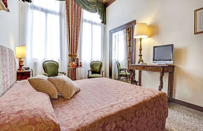 Palazzo Schiavoni Residenza d’Epoca - Photo 15