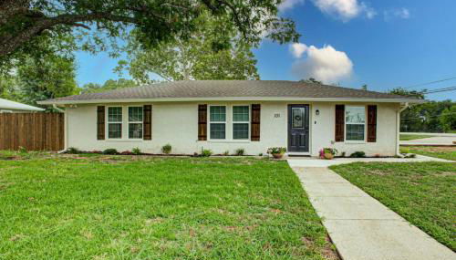 Casablanca Waco 5 mins from Baylor and Magnolia with Hot Tub,Firepit, Pet Friendly - Foto 4