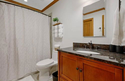 4 Beds ,King Bed, Tvs, Kids essentials, office, Grill, Crib, in Bond park ,PNC Arena - Foto 46