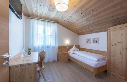 Tirolerhof guesthouse - Photo 26