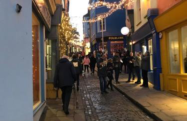 Unique seafront 2 bedroom 2 bathroom apartment - Foto 47