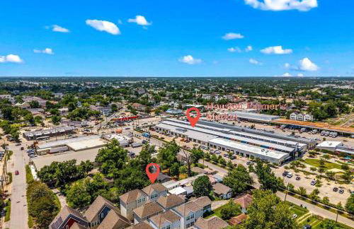 Spacious 3BR/BBQ/Yard/9 min to Downtown & Med Ctr - Foto 6