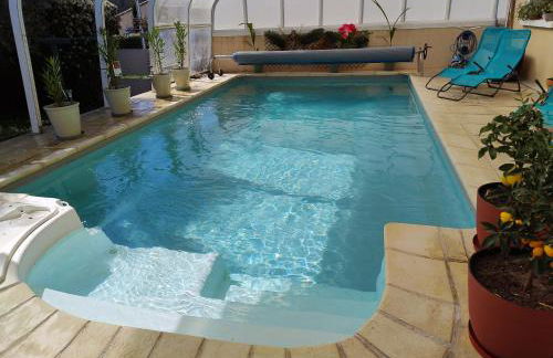 Gites l’Olivier avec piscine - Foto 6