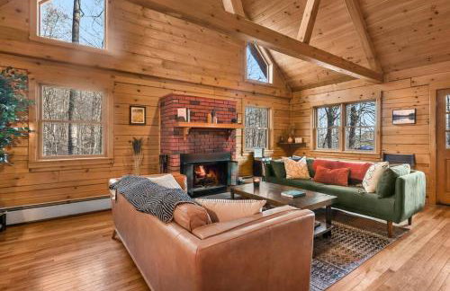 Lakefront Log Cabin, Private Lake Access w/Peloton - Foto 45