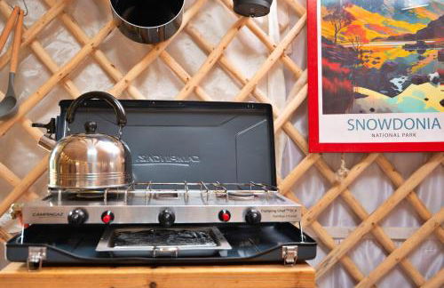 Finest Retreats - Pandy Mongolian Yurt - Foto 9