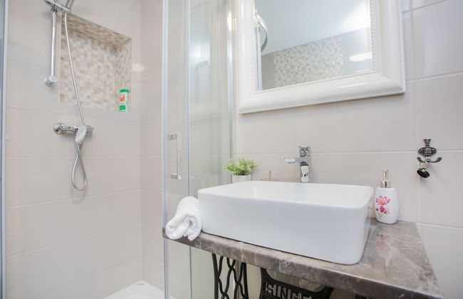 Residence Teatro - Near Cathedral of St James - Foto 34